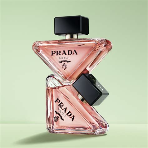 who makes Prada perfume